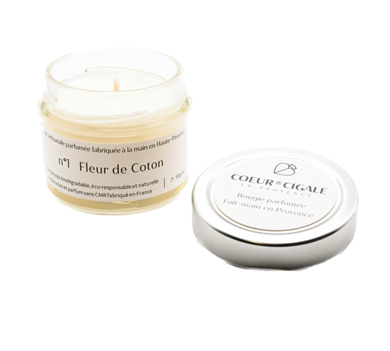 Bougie parfumée Fleur de coton, coulée artisanalement dans notre atelier provençal. Fragrance de Grasse. Cire de soja