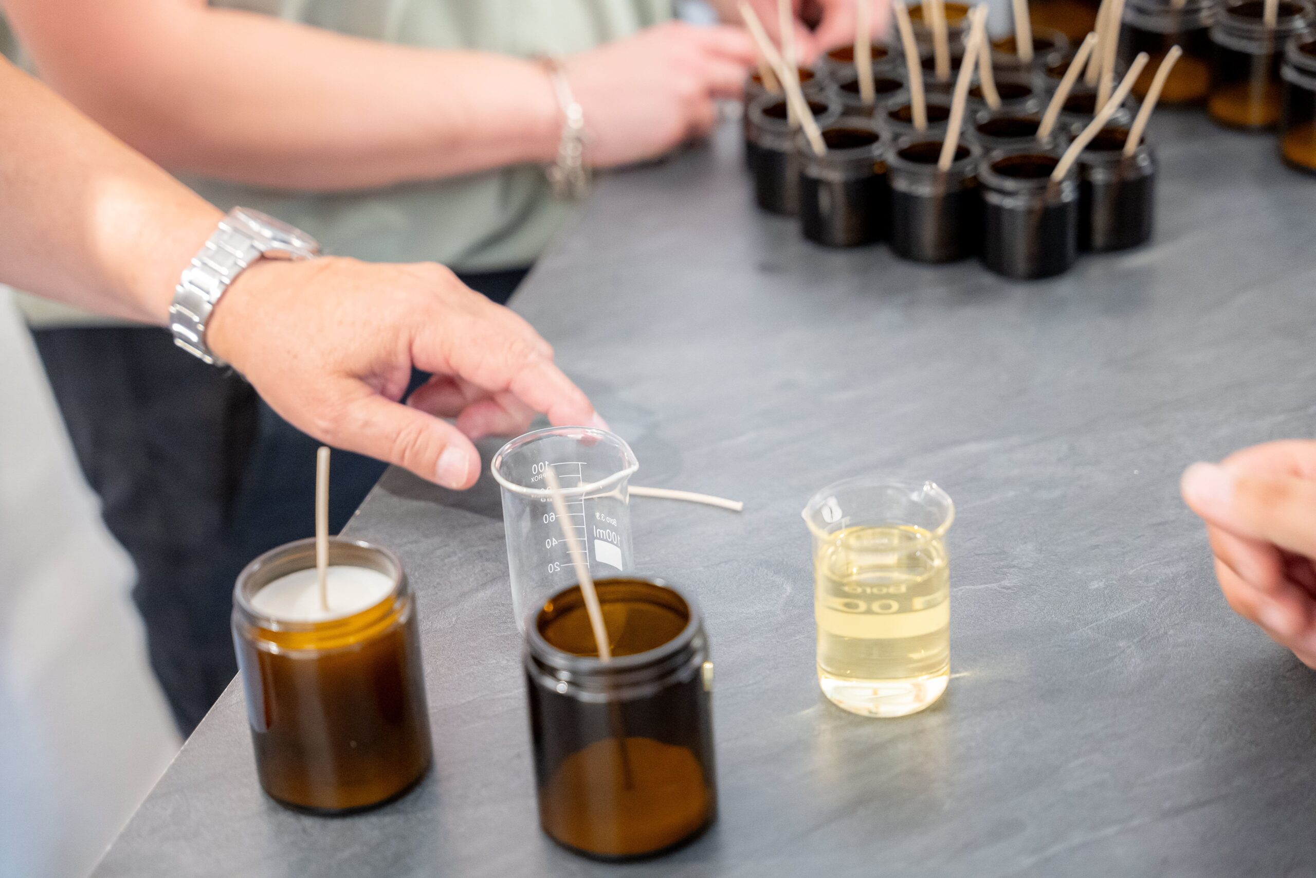 Apprendre à fabriquer ses bougies : atelier Cœur de Cigale en Provence