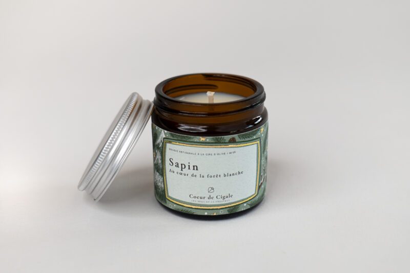 Bougie parfumée Sapin, parfum de Noël. Bougie fabriquée artisanalement en Provence.