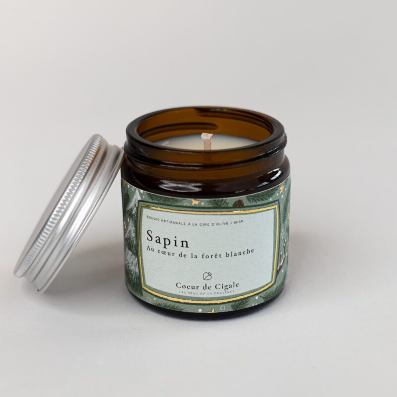 Bougie parfumée Sapin, parfum de Noël. Bougie fabriquée artisanalement en Provence.