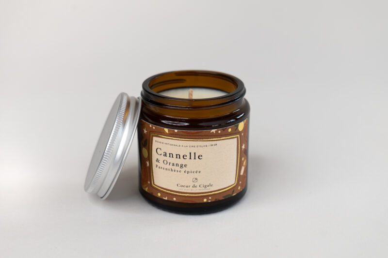 Bougie parfumée Cannelle orange. Parfum de Noël. Bougie artisanale fabriquée en Provence.