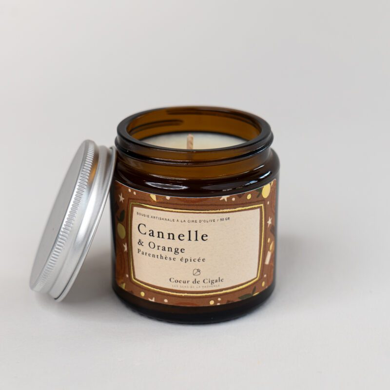 Bougie parfumée Cannelle orange. Parfum de Noël. Bougie artisanale fabriquée en Provence.